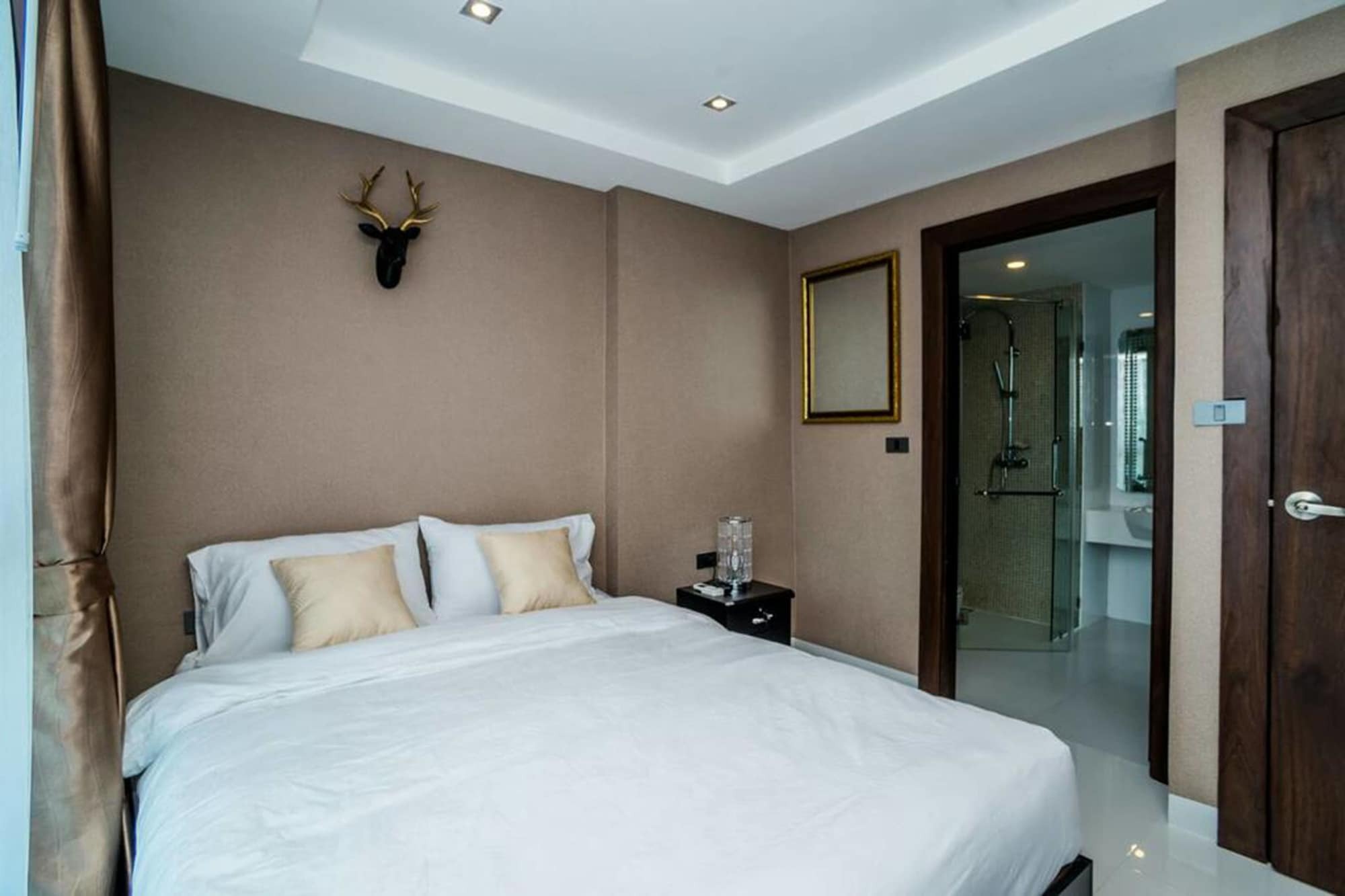 Serenity Pattaya Beach Экстерьер фото